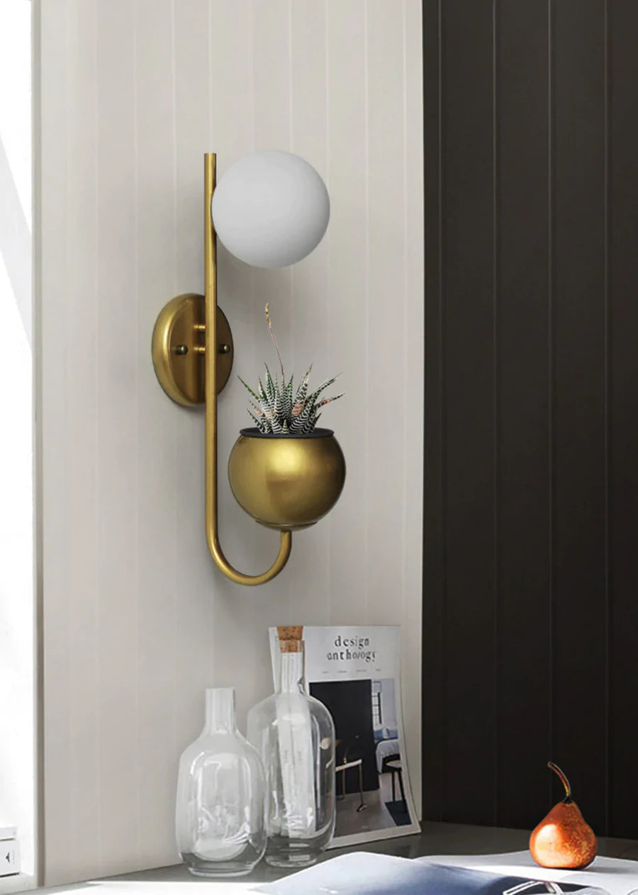 Planter Lamps: 5 Reasons to Love Them