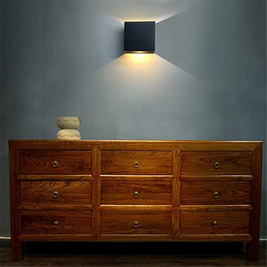 black Metal Cube Led Wall Light