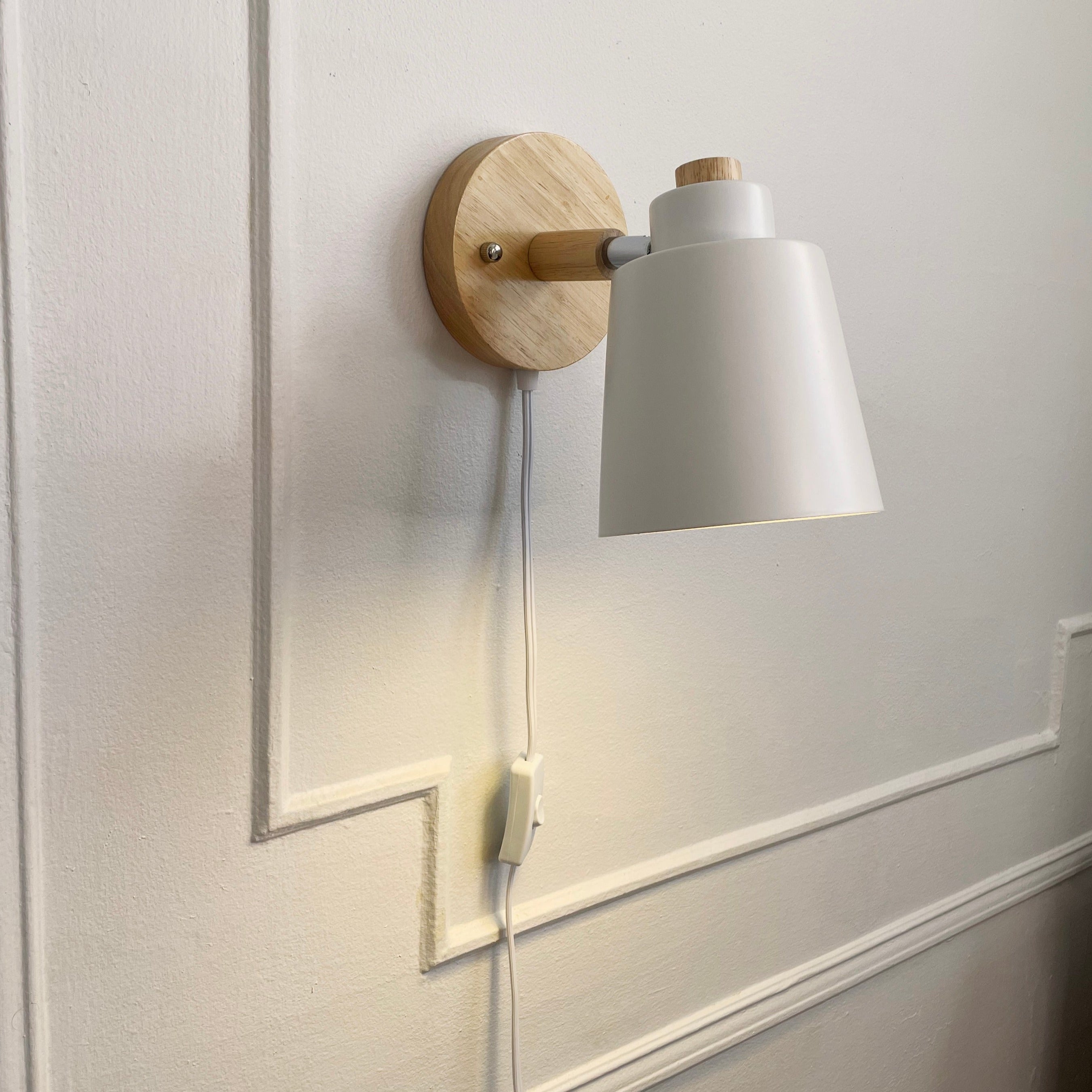 Rotating Reading Lamp with wood base and colorful metal shade rotating head 7.3in 6ft cord plug inline switch