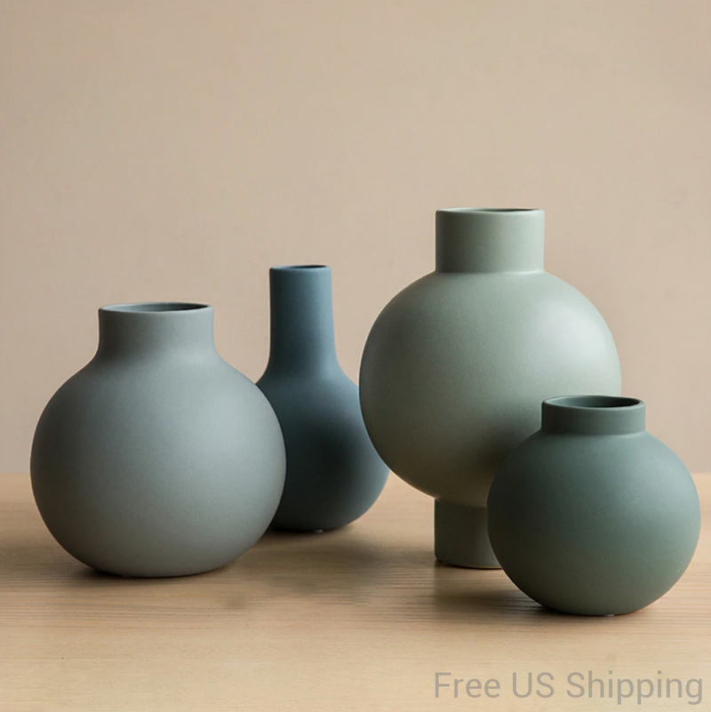 round with flat base Ceramic & Porcelain vase set