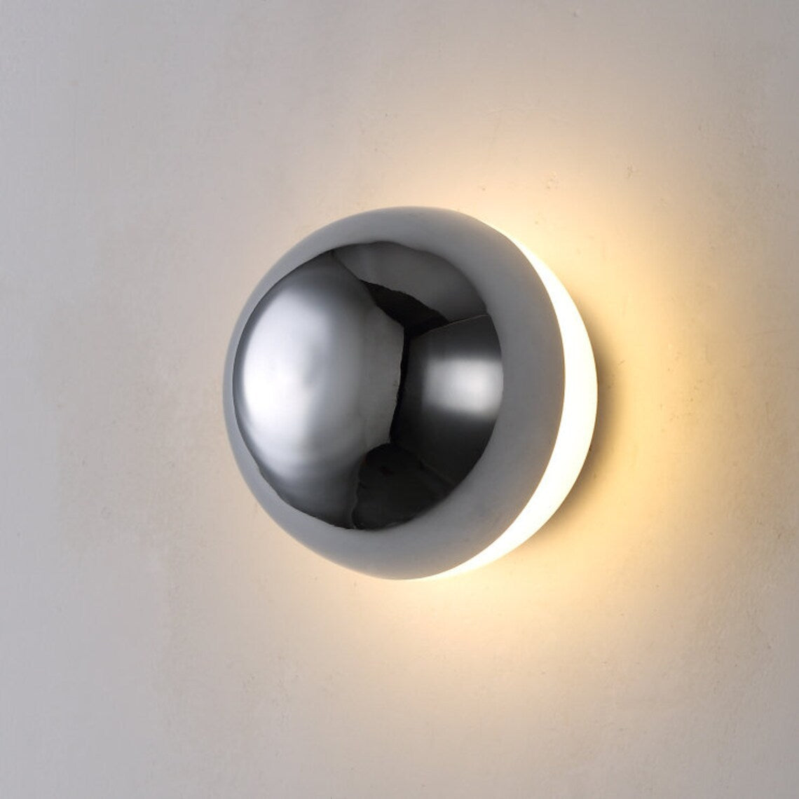Solar Eclipse LED Wall Lamp