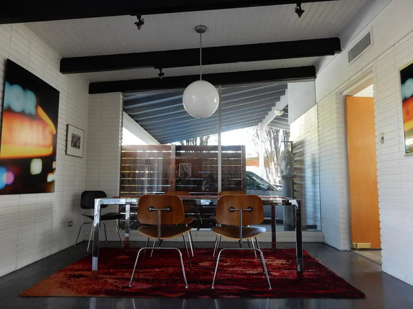 Joseph Eichler home with globe light
