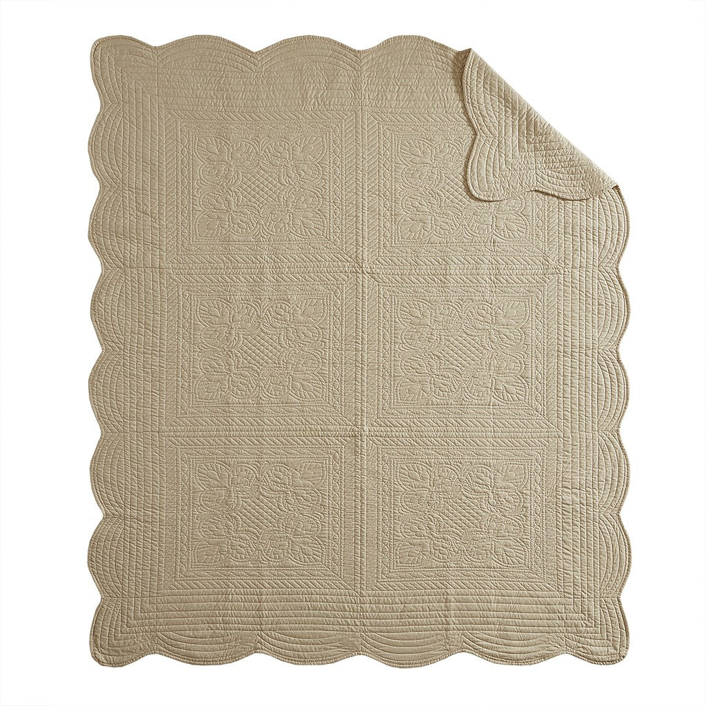 Tuscany Oversized Quilted Throw Blanket Scalloped Edges Elegant Textured Design