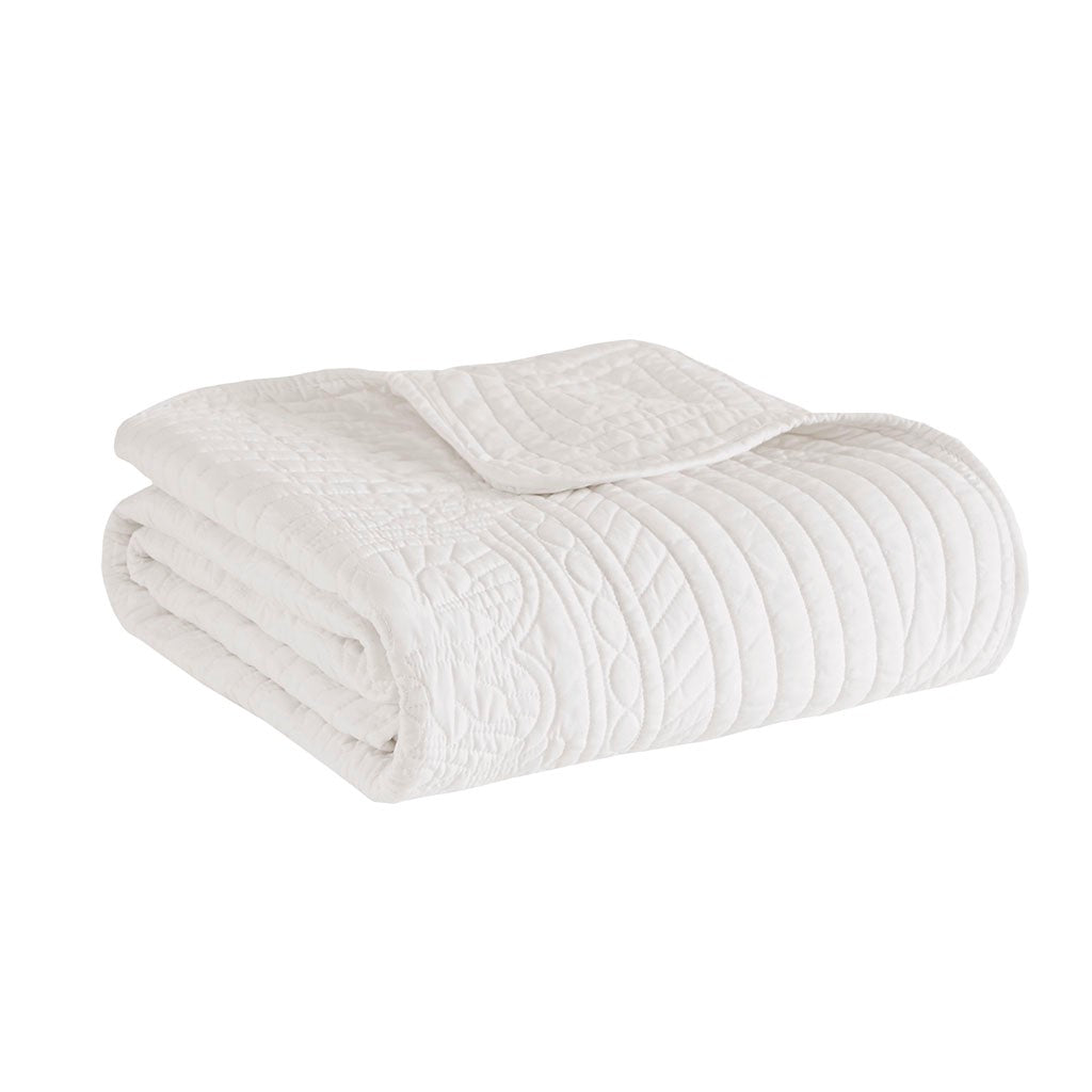 Tuscany Oversized Quilted Throw Blanket Scalloped Edges Elegant Textured Design