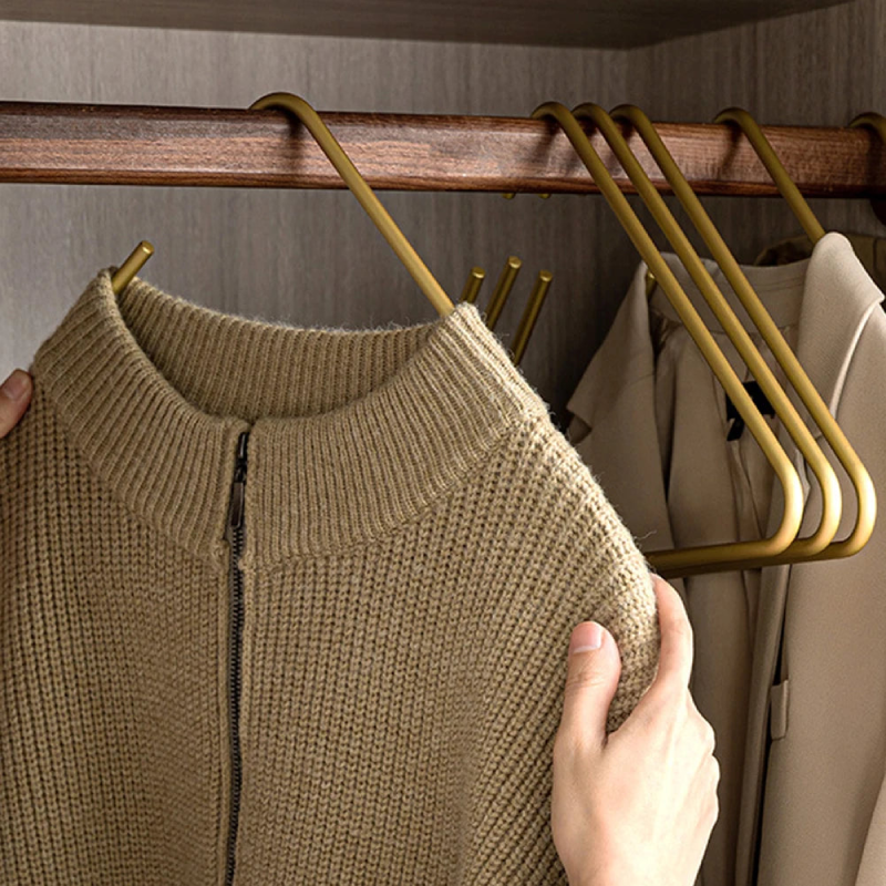 Sleek Angle 5-Pc. Wardrobe Hangers