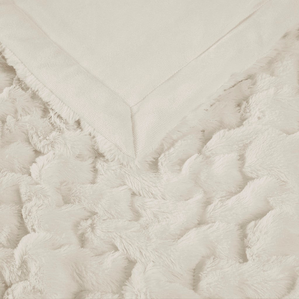 Ruched Faux Fur Throw Blanket Plush Textured Soft Cozy Sofa or Bed Accent