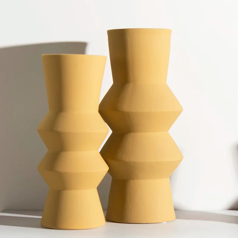 Ceramic vase geometric Morandi-inspired home decorative case matte modern