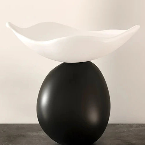 Modern sculptural decorative bowl resin storage tray
