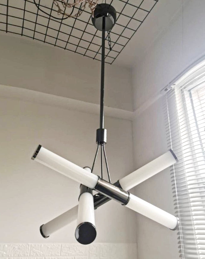 Light Pipe Minimalist LED Chandelier