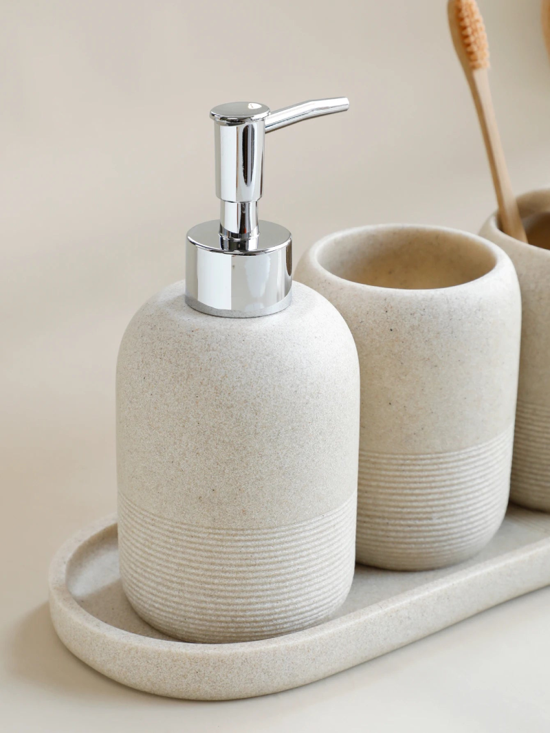 Stone  luxury 5 piece bathroom accessory set
