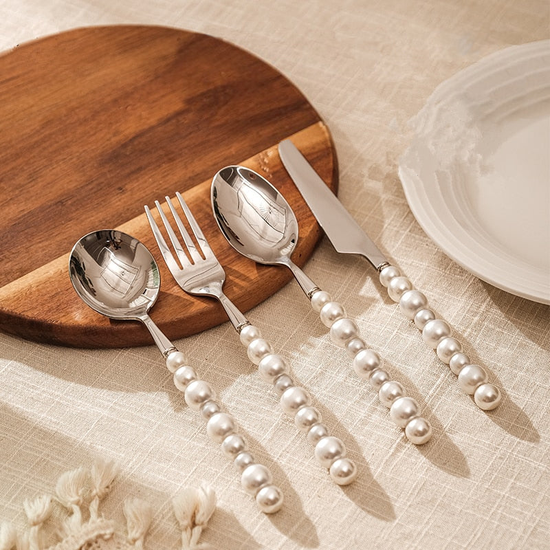 Pearl Art Flatware