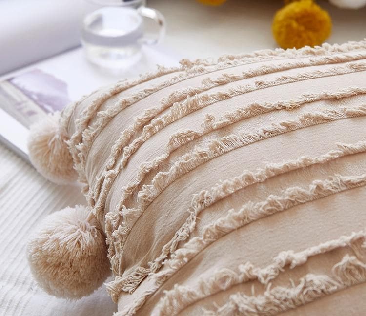 18x18 inch cotton cushion covers with pom poms