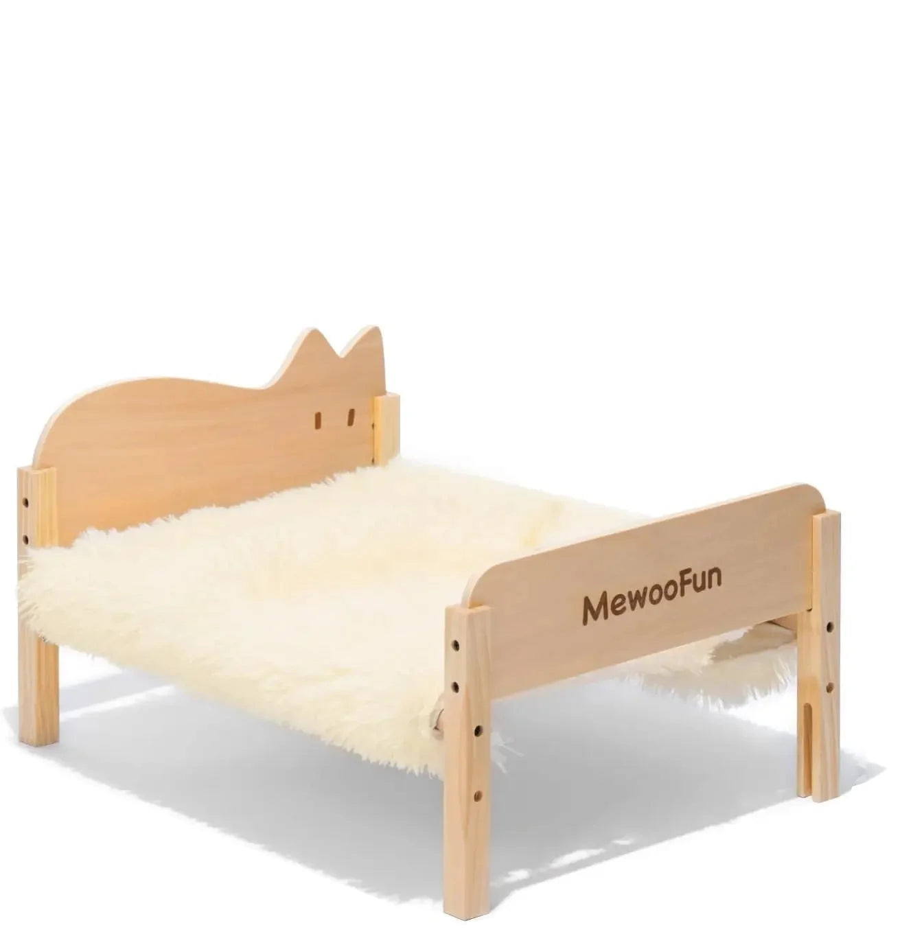 Woodland Cat & Dog Lounge Bed