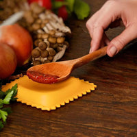 1pc Cartoon Biscuit-Shaped Soup Spoon Rest - Heat Insulating and Anti-Scalding Silicone Mat for Kitchen Gadgets-Letifly Lights and Decor