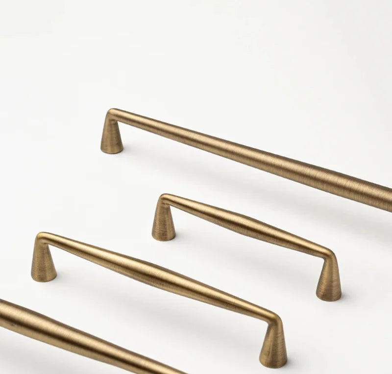 Letifly Lights & Decor - Sutton Brass Cabinet Pull - Slim antique brass cabinet handle with 128 mm mounting pitch