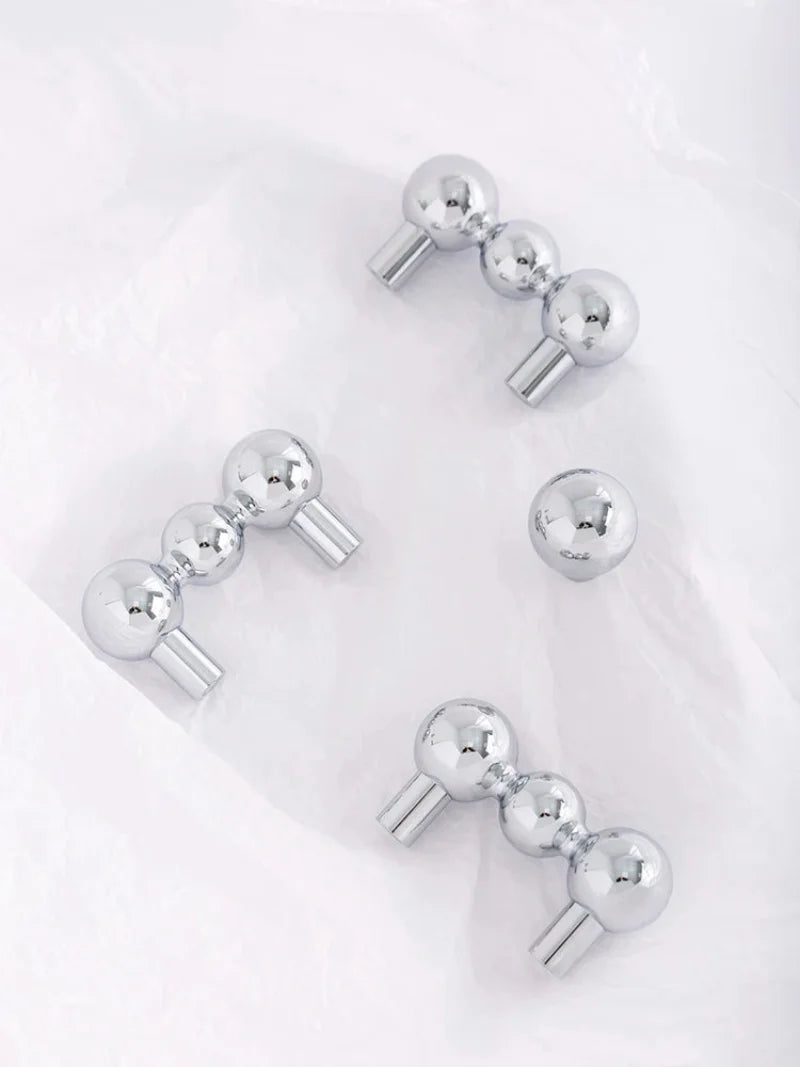 The Nexus Cabinet Knob & Pull