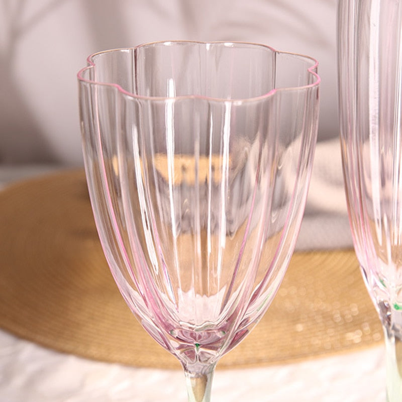 Tulipan Petal Wine Glasses