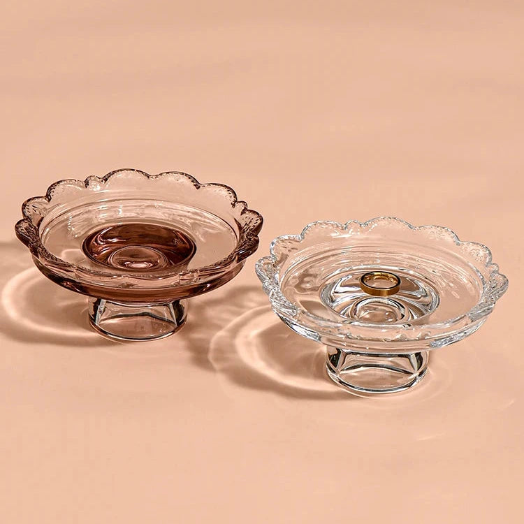 Vintage clear glass dessert plate, Heirloom Pedestal Tray jewelry display storage tray, scalloped lace candle holder for elegant home decoration.