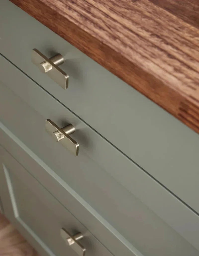 The Apex Knurled T-Bar Pull-Letifly Lights and Decor