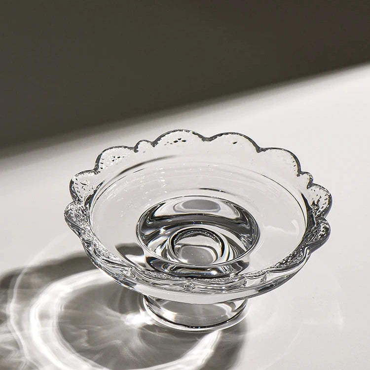 Vintage clear glass dessert plate, Heirloom Pedestal Tray jewelry display storage tray, scalloped lace candle holder for elegant home decoration.