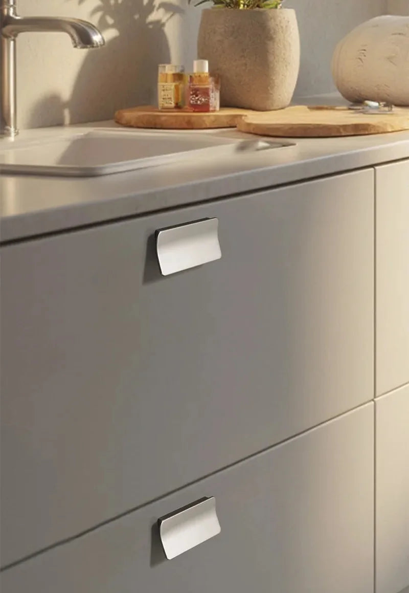 Creston Edge Cabinet Pull