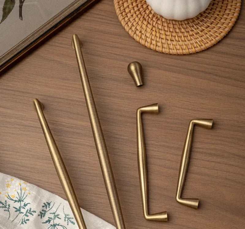Letifly Lights & Decor - Sutton Brass Cabinet Pull - Slim antique brass cabinet handle with 128 mm mounting pitch