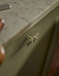 The Apex Knurled T-Bar Pull-Letifly Lights and Decor