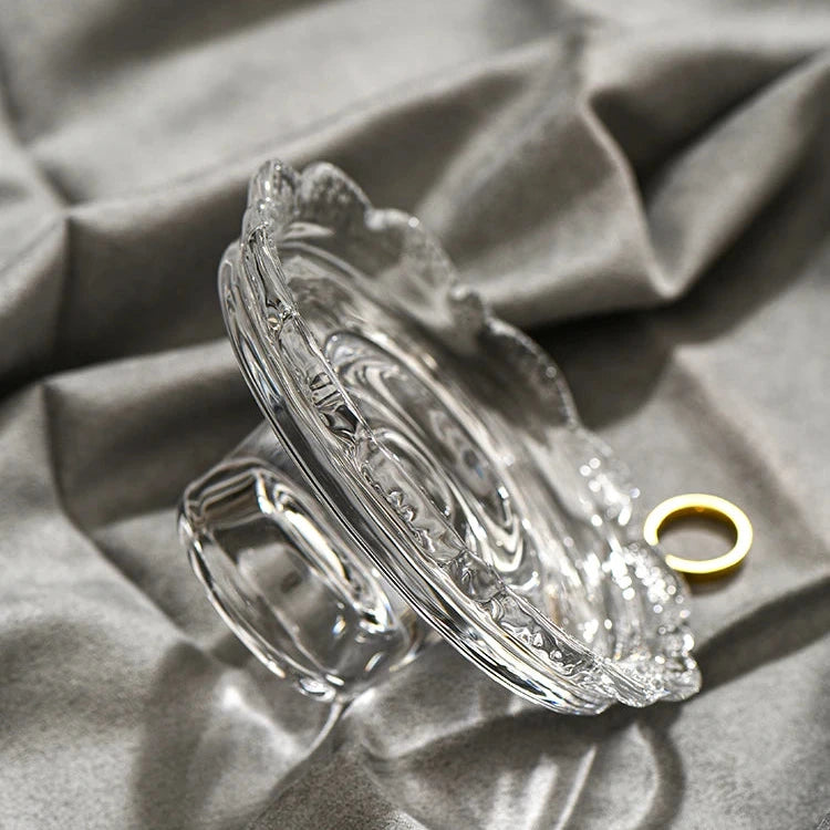 Vintage clear glass dessert plate, Heirloom Pedestal Tray jewelry display storage tray, scalloped lace candle holder for elegant home decoration.