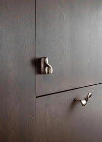 Minimalist Solid Brass Kitchen Cabinet Handles Creative Design for Home Use Decorative Cabinet Knob and Pulls for Kitchen