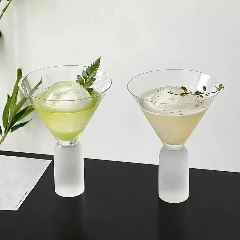 Pedestal Martini Coupe