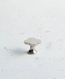Letifly Lights & Decor - Clover Brass Cabinet Knob - Four-lobed clover-shaped brass cabinet knob with polished metallic finish