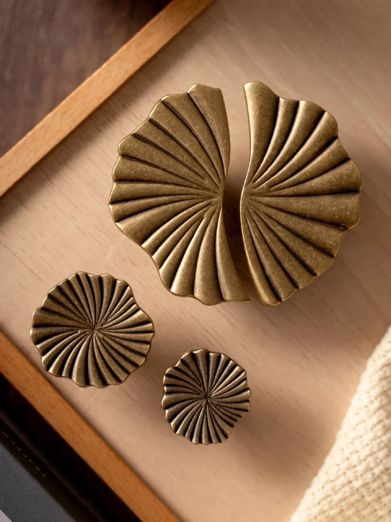 Solenne Fan Cabinet Knobs