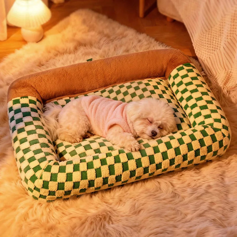 Checker Nest Pet Bed