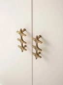 The Crossbeam Brass Knobs Antique brass star-shaped cabinet knobs 1-star and 3-star Nordic hardware
