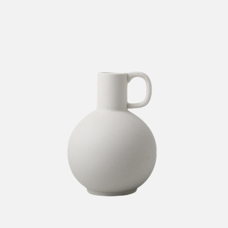 Pablo Curved Ceramic Vase
