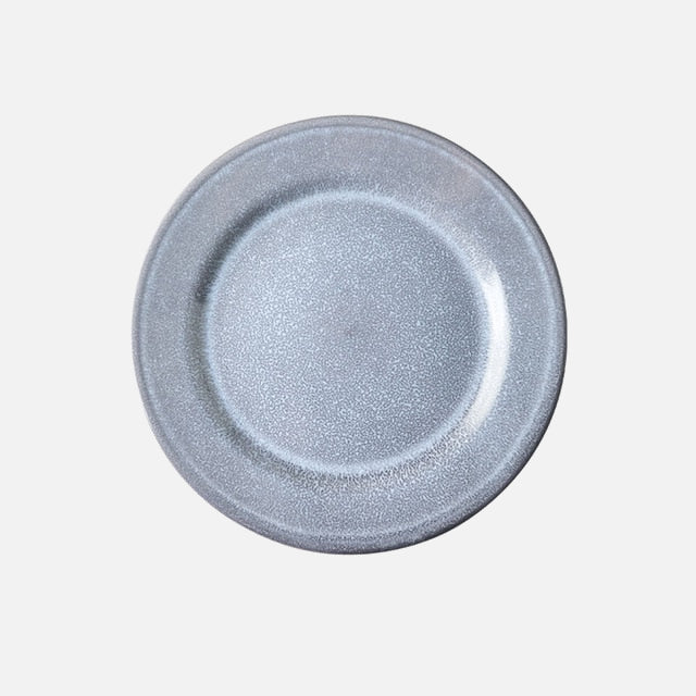 round glossy ceramic plate