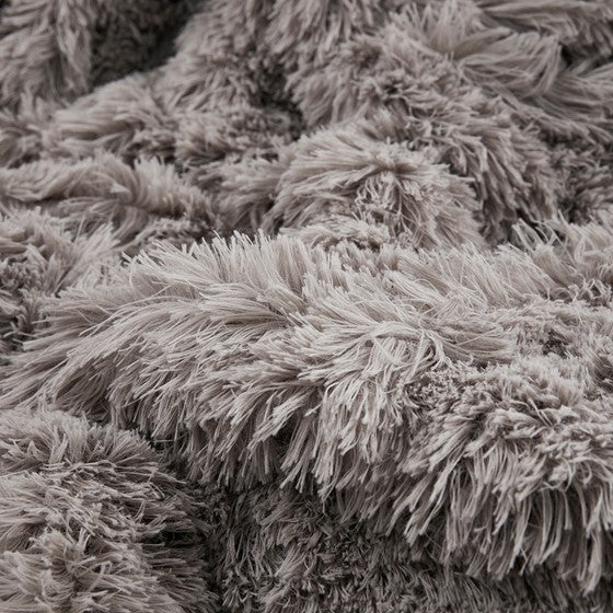 Shaggy Fur Weighted Blanket