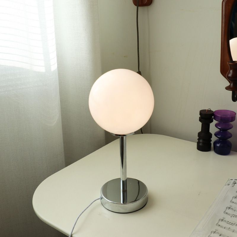Bauhaus Retro Creative Table Lamps Glass Mod Style