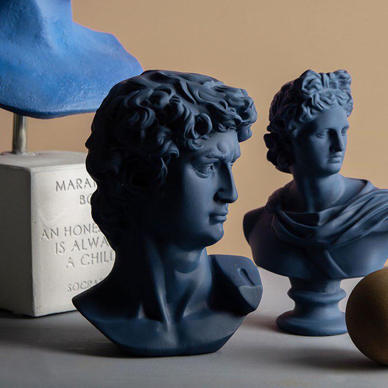 Resin Statue Sculpture Red Blue Color Home Decoration