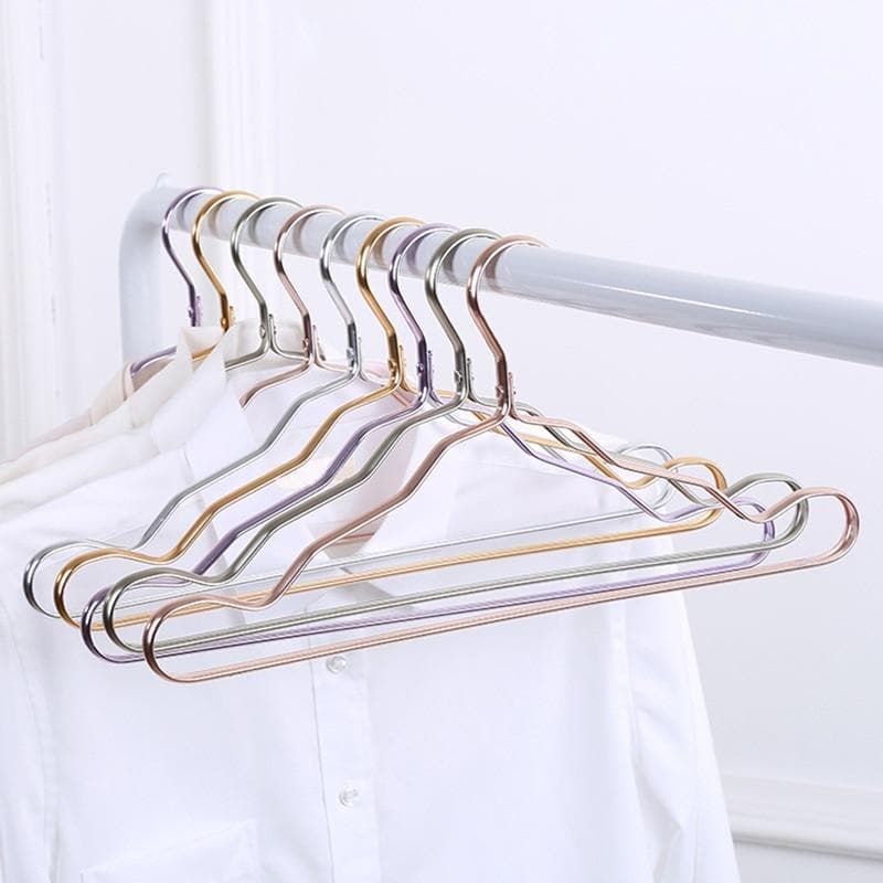 colored metal aluminum hanger clothes