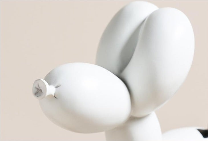 Statuette de Fille Volante en Ballon décoration d'intérieur