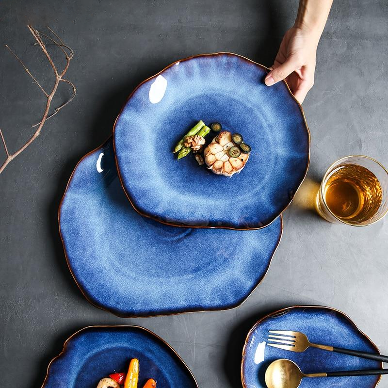 abstract rough edges cat-eye pattern blue glazed ceramic plate