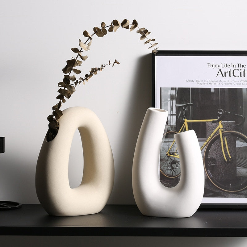 Off-White Architectural Shaped Ceramic Accents