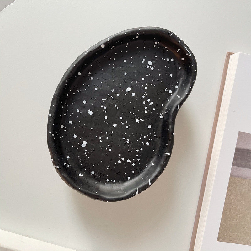 Irregular Resin Storage Tray for Decorative Accent