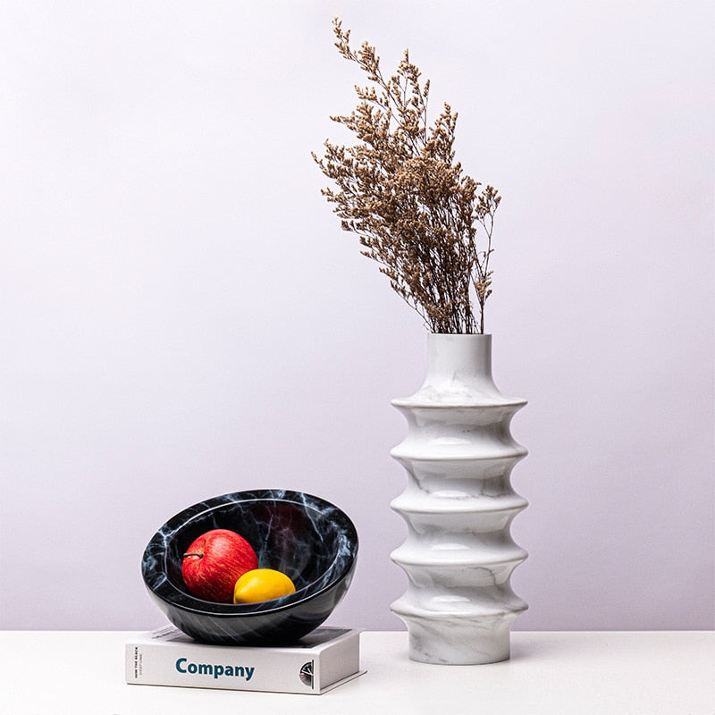 Blumenvase aus Marmor: Elegante, handgefertigte Tischdekoration aus Keramikharz – Letifly Lights & Decor