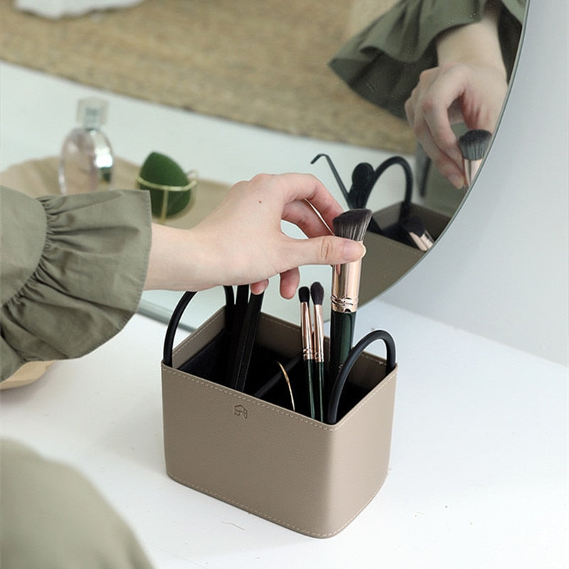 Storage Organizers in Leather Metal Small Basket Home Decorations 