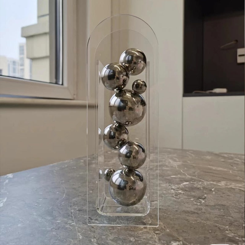 Unique Acrylic Transparent Flower Vase 