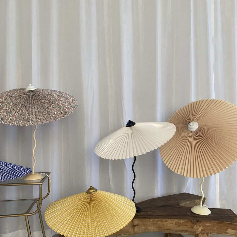 Iron Design Umbrella Table Lamp Bedside Lamp 