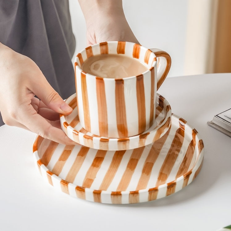 Hand Stripes Plates & Cup