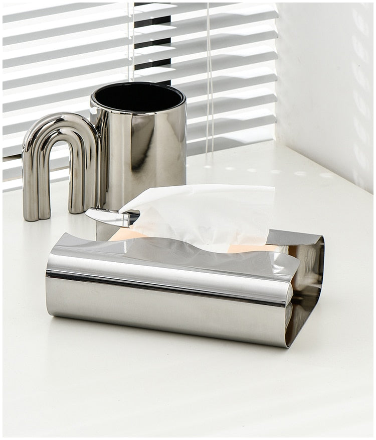 Discover the Range Wave Stainless Steel Tissue Box: Elegant and Functional